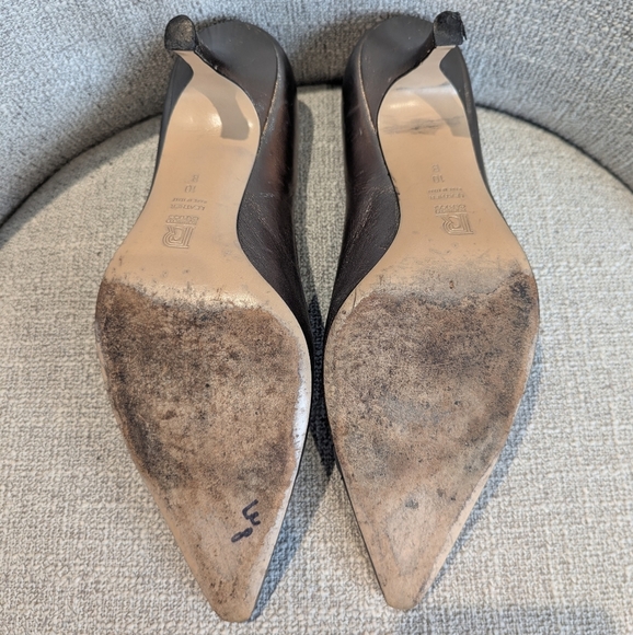 Silver Roberto Capucci Heels with Pointed Toe  Size 10B - Picture 8 of 9